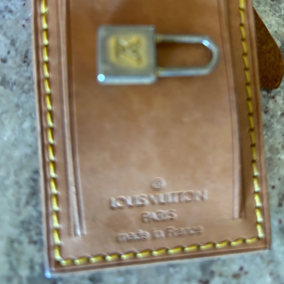 Louis Vuitton Authentic Vachetta Leather Luggage Tag and other accessories - Picture 7 of 7